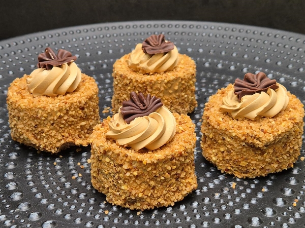 Crèmegebak nogatine